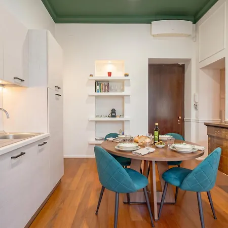 Ginevra Aparthotel 3*